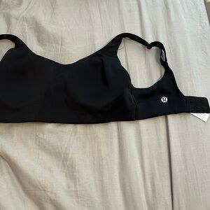 Lulu lemon sports bra size 6